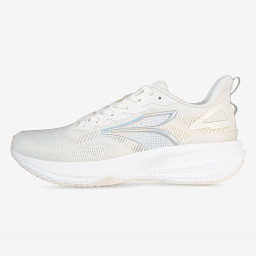 کفش رانینگ زنانه ۳۶۱ درجه مدل ۲۰۲۵، رنگ سفید، با رویه مقاوم، تنفس‌پذیر، سبک و انعطاف‌پذیر، مناسب تمرینات روزانه و دویدن