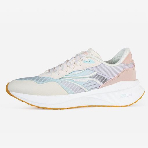 کفش مخصوص رانینگ زنانه ۳۶۱ درجه با ترکیب رنگ‌های پاستلی ترند 2025، دارای کفی با تکنولوژی CQ، طراحی سبک و راحت، مناسب دویدن و استفاده روزمره
