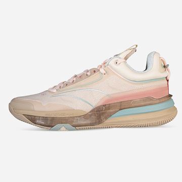 کفش بسکتبال مردانه برند 361 درجه، رنگ کرم، با طراحی مقاوم و انعطاف‌پذیر، مناسب برای دویدن، پریدن و چرخش سریع، دارای سیستم جذب شوک و حمایت از مچ پا برای جلوگیری از آسیب‌های ورزشی.