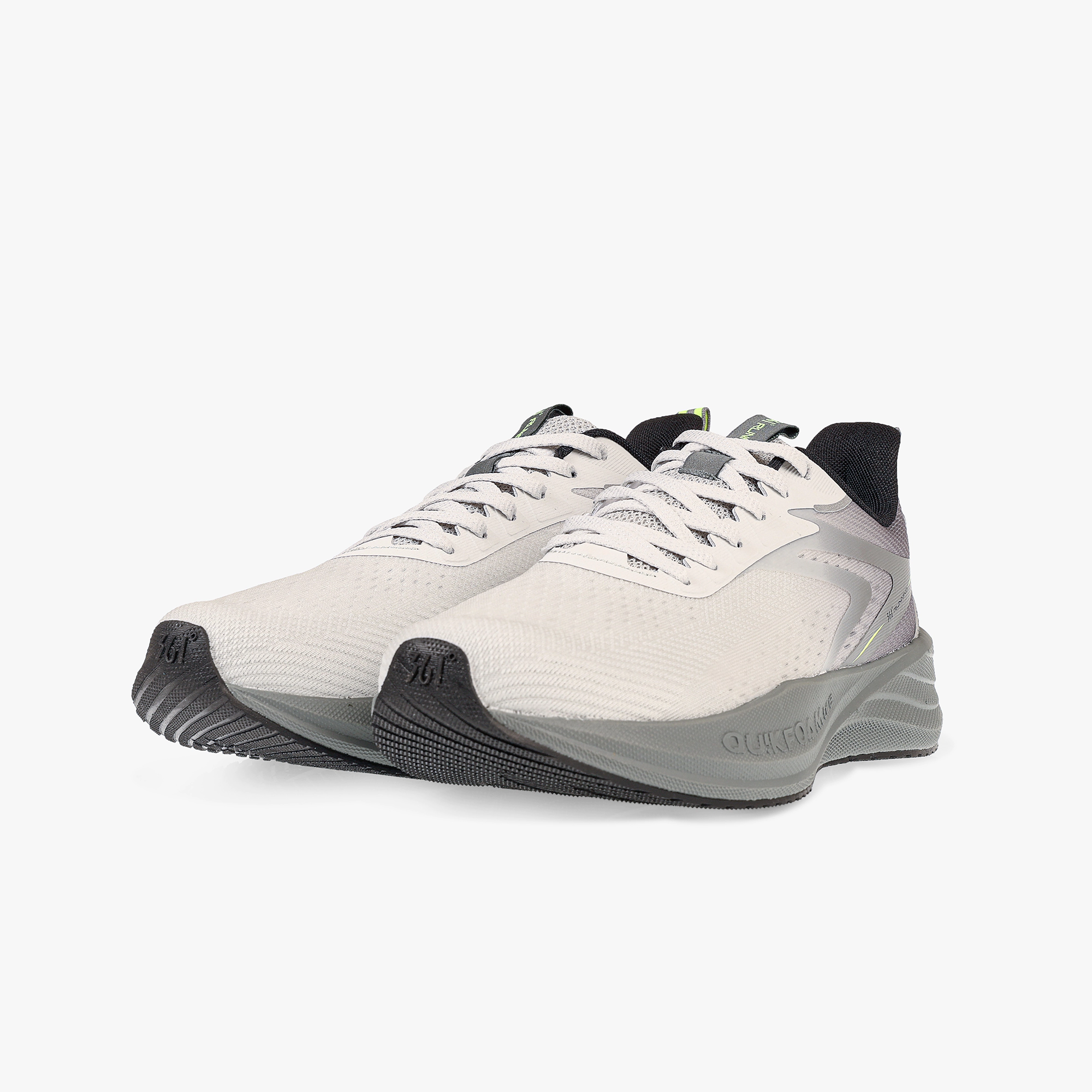 کفش مخصوص دویدن مردانه W672522206-4H برند 361 درجه، رنگ مشکی، سبک و ارگونومیک، مناسب دویدن، پیاده‌روی و تمرینات ورزشی روزانه، با طراحی حرفه‌ای برای محافظت از پا و مچ و افزایش راحتی طولانی‌مدت، گزینه‌ای ایده‌آل برای ورزشکاران و استفاده روزمره