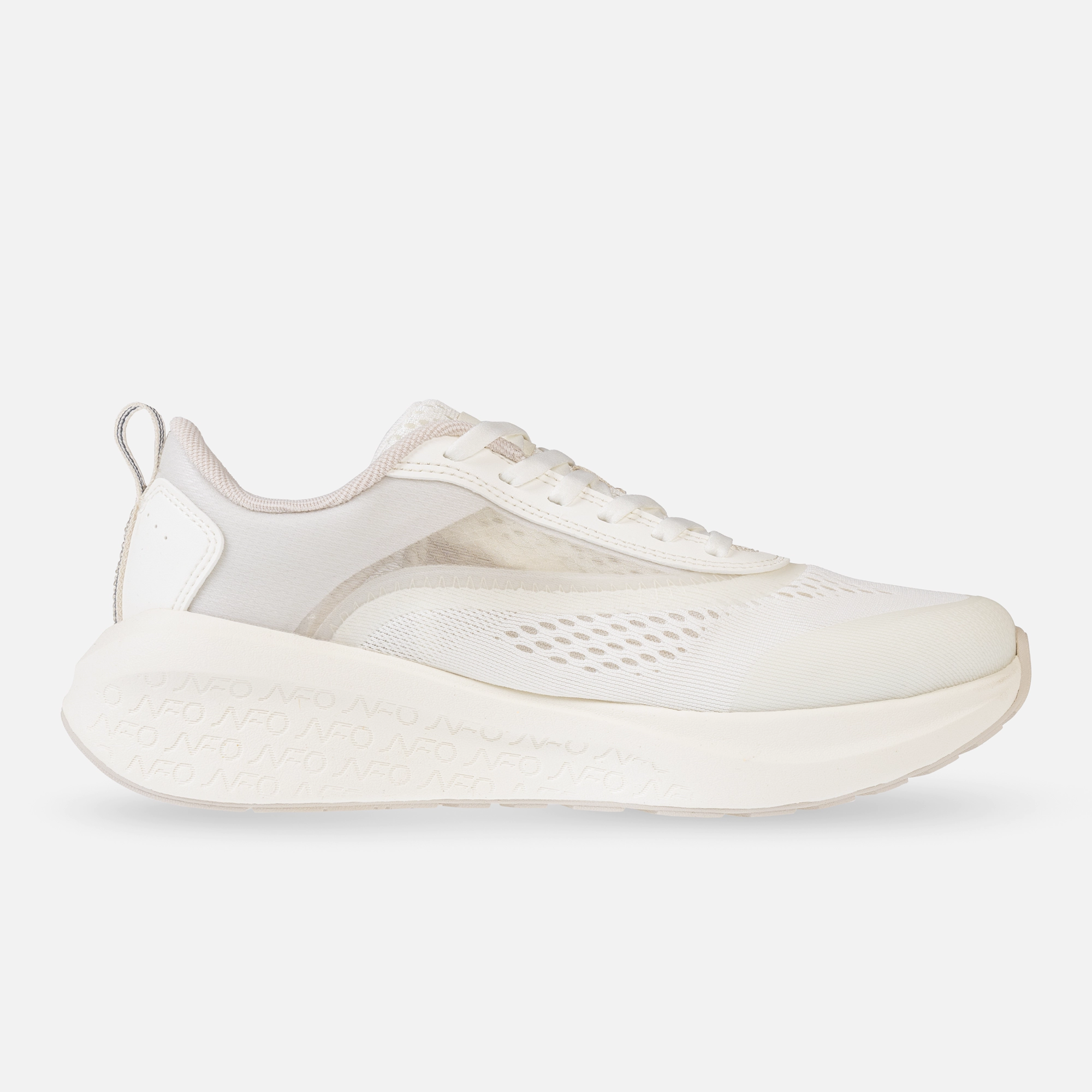 کفش مخصوص دویدن زنانه 361 درجه مدل W582422224-2 رنگ سفید و کرم، سبک و ارگونومیک با رویه پارچه تنفس‌پذیر و زیره EVA + Rubber، مناسب دویدن، پیاده‌روی و تمرین روزانه سایز 35 تا 40