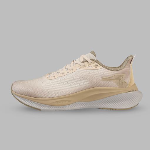 کفش مخصوص دویدن مردانه W672512214-5 برند 361 درجه، رنگ کرم، مناسب دویدن، پیاده‌روی و تمرین در باشگاه. طراحی سبک و ارگونومیک برای راحتی، ایمنی و عملکرد بهتر در تمرین‌های روزانه و ورزشی.