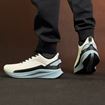 کفش مخصوص دویدن مردانه کفش دویدن مردانه 361 درجه کفش اسپرت مردانه کفش مردانه رنگ سفید و مشکی کفش راحت مردانه کفش پیاده‌روی و ورزش مردانه کفش مردانه با جذب ضربه کفش سبک و راحت آقایان کفش مردانه برای دویدن طولانی کفش ورزشی مردانه کفش مردانه با جذب ضربه کفش سبک و راحت آقایان کفش مردانه برای دویدن طولانی کتونی مردانه